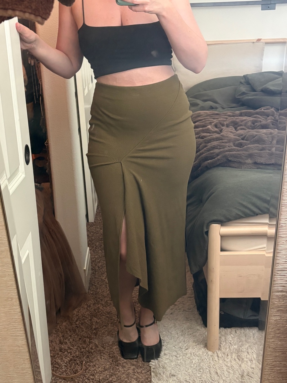 Zara Olive Green Pencil Midi Skirt with Front Slit